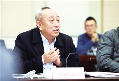 西安召開推動(dòng)民營企業(yè)上市掛牌圓桌會(huì)
